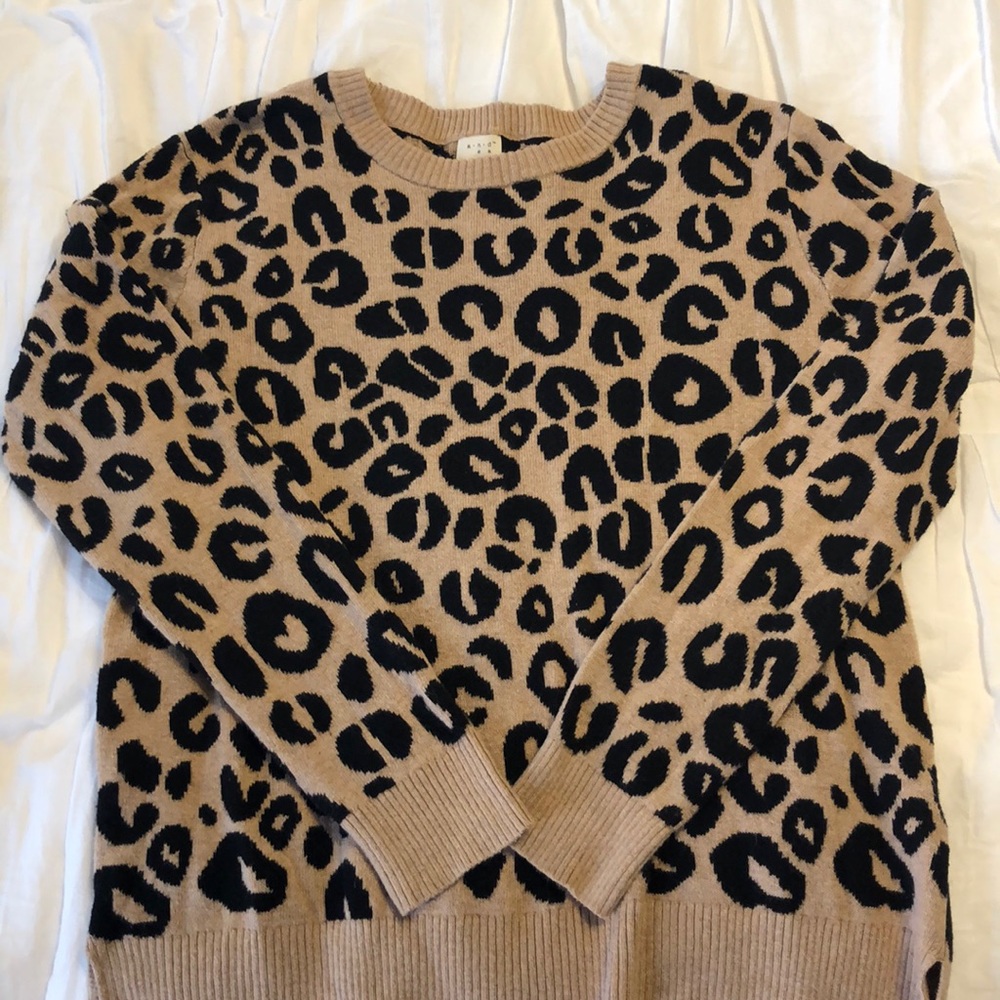Leopard sweater